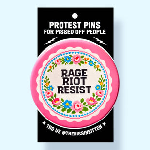 RAGE RIOT RESIST Magnet!