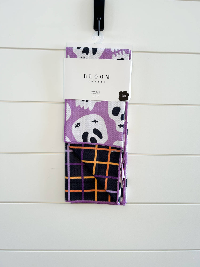 Kitchen Towel | Hocus Pocus Skull Design
