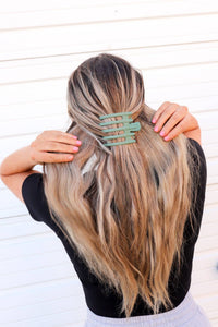KAXI Wide Lay Down Claw Clip — Flat Low-Profile Hair Clip