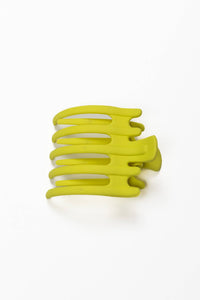 KAXI Wide Lay Down Claw Clip — Flat Low-Profile Hair Clip