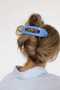 KAXI Oversized Lay Down Claw Clip — Flat Everyday Hair Clip