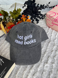 Hot Girls Read Boks Hat