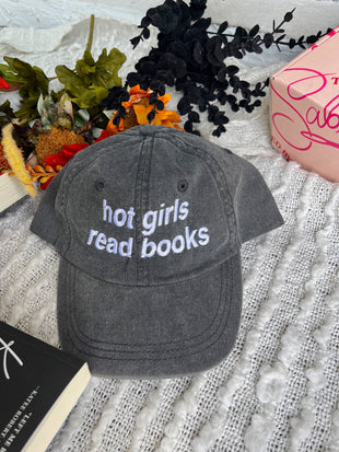 Hot Girls Read Boks Hat