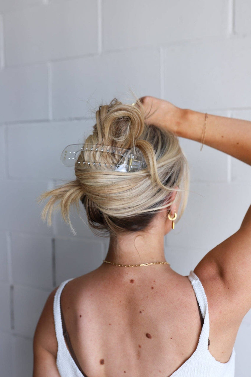 KAXI Oversized Lay Down Claw Clip — Flat Everyday Hair Clip