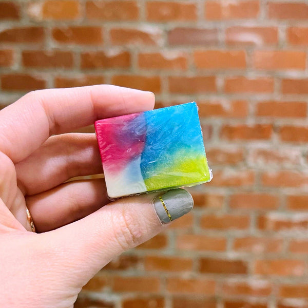 MINI HIPPIE DIPPY SOAP