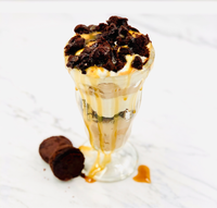 Chocolate Caramel Fudge Cheesecake Dip