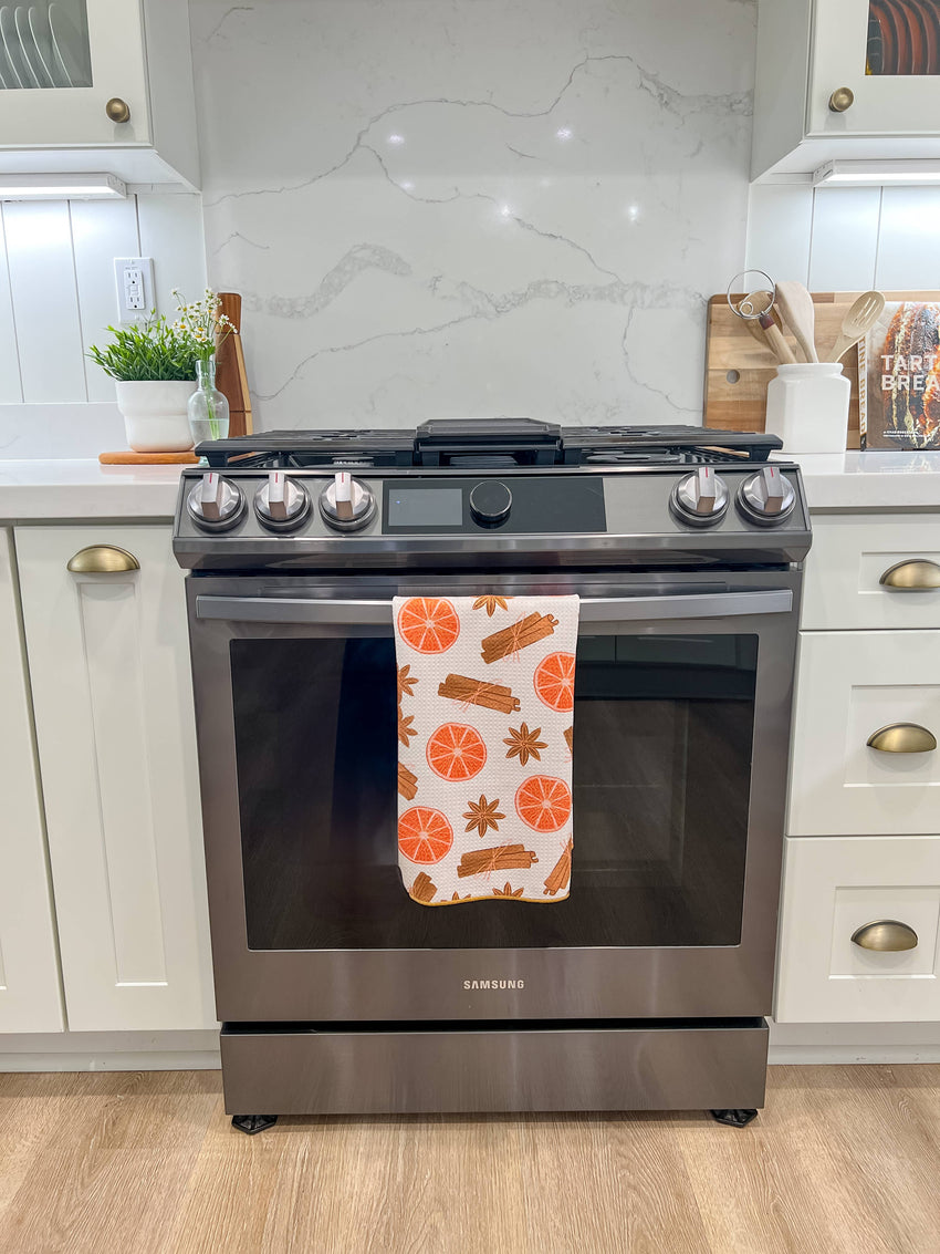 Kitchen Towel | Whimsical Wassail 
