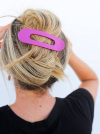 KAXI Lay Down Claw Clip — Flat Everyday Hair Clip in fun colors!