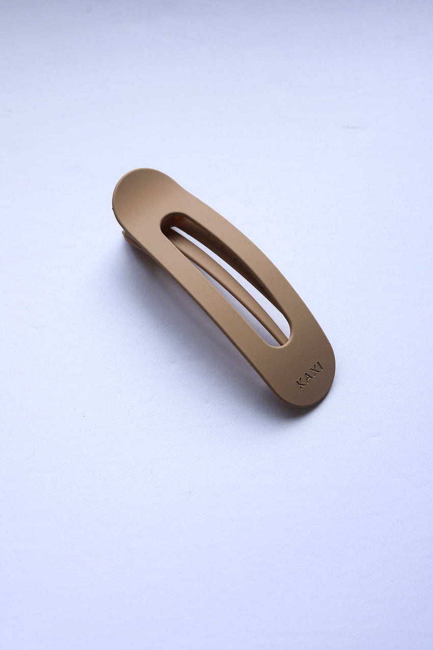 KAXI Oversized Lay Down Claw Clip — Flat Everyday Hair Clip