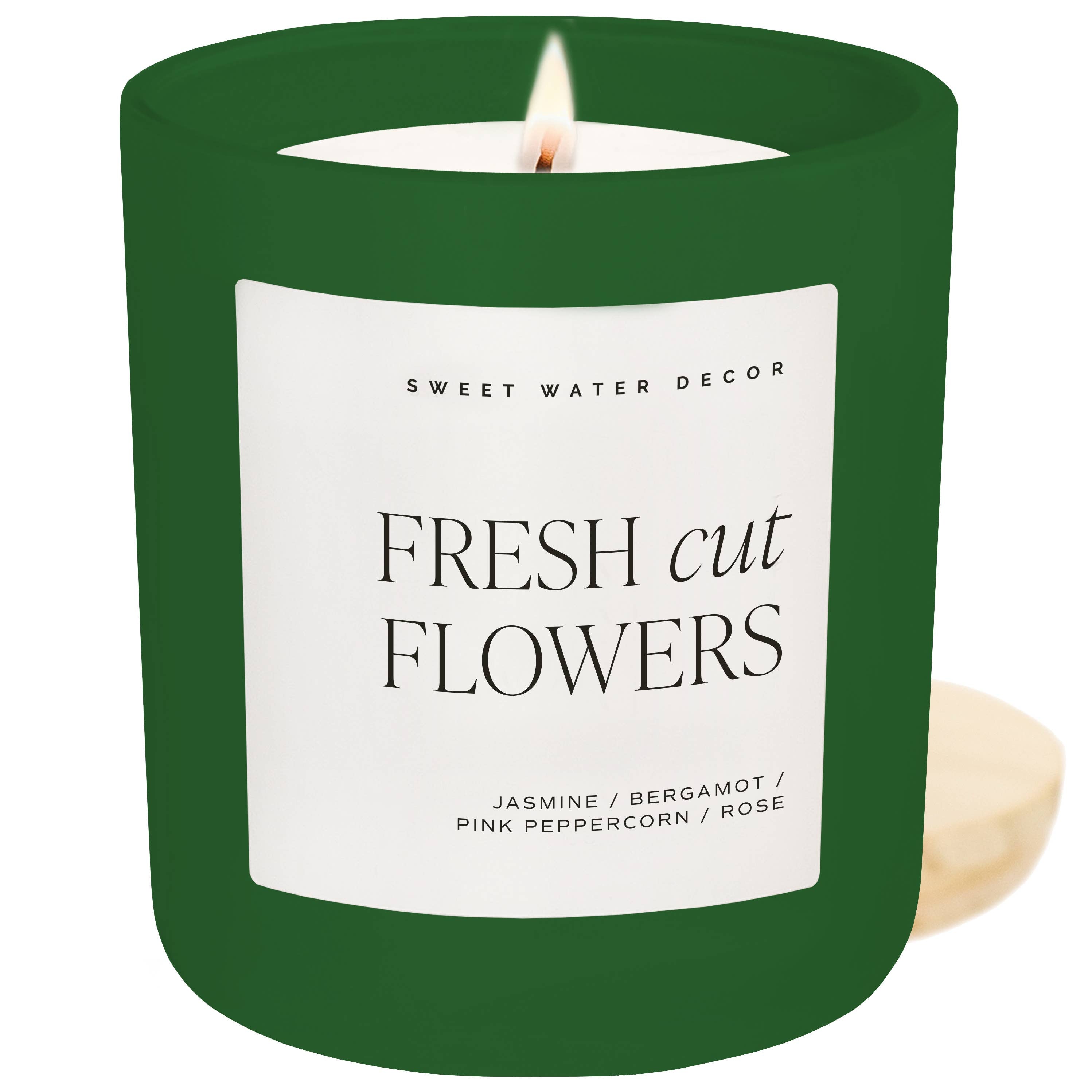 Sweet Water Decor Fresh Cut Flowers Soy Candle - Thumbnail 2