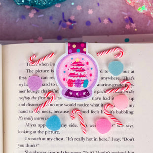 Christmas Tree Snow Globe Magnetic Bookmark
