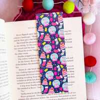 Christmas Snow Globe Pattern Bookmark