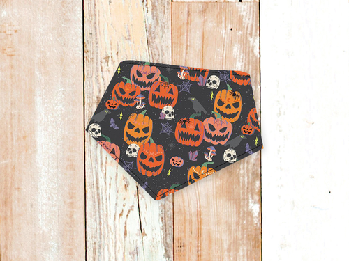 SALE! Jack-o-lanterns Halloween Dog Bandana (Snap-on)